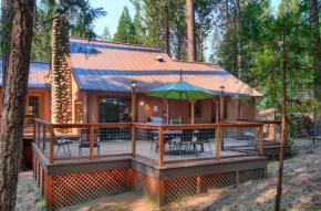 Cub House- Cozy cabin inside Yosemite- Pet Friendly